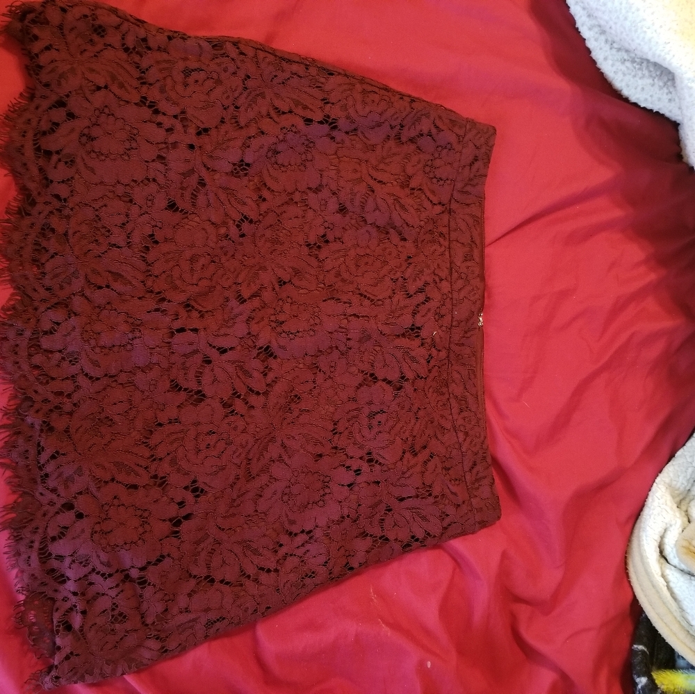 Brand new maroon skirt